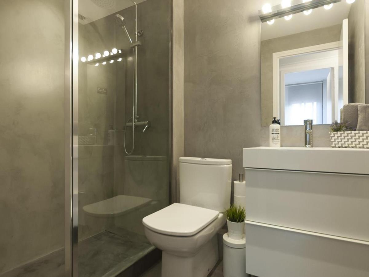 Lets Holidays Apartment In Sant Marti บาร์เซโลนา ภายนอก รูปภาพ